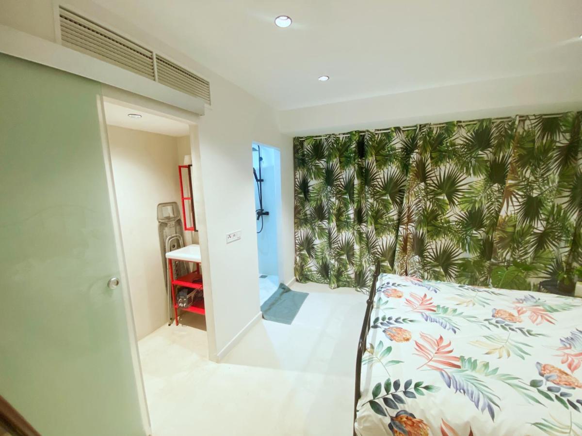 Hug Hotel2022 El Carrer del Canonge エクステリア 写真