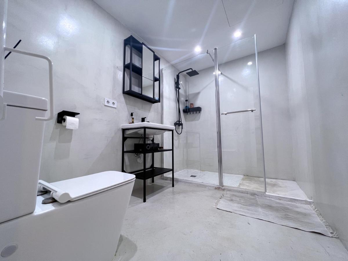 Hug Hotel2022 El Carrer del Canonge エクステリア 写真