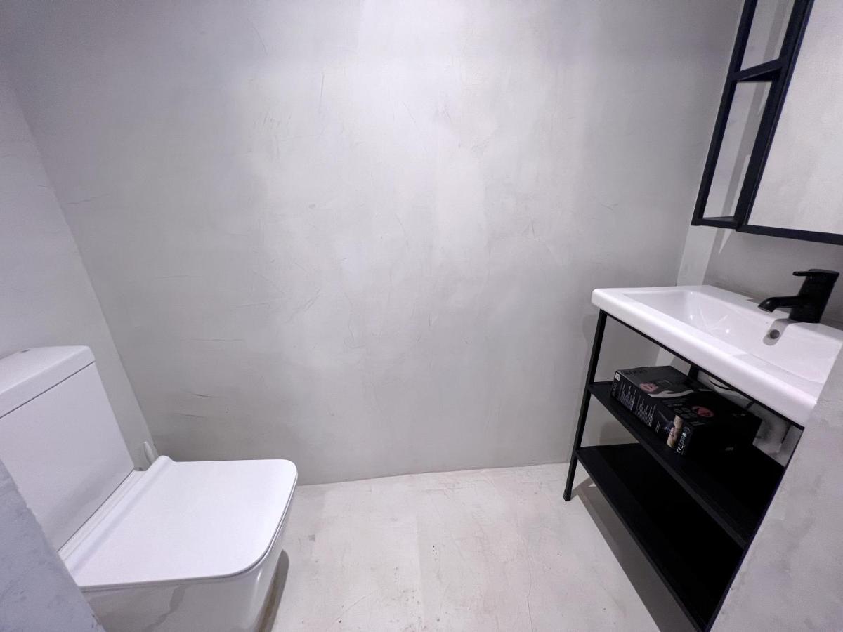 Hug Hotel2022 El Carrer del Canonge エクステリア 写真
