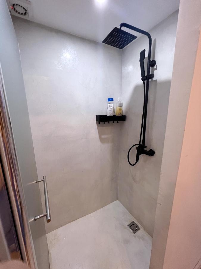 Hug Hotel2022 El Carrer del Canonge エクステリア 写真
