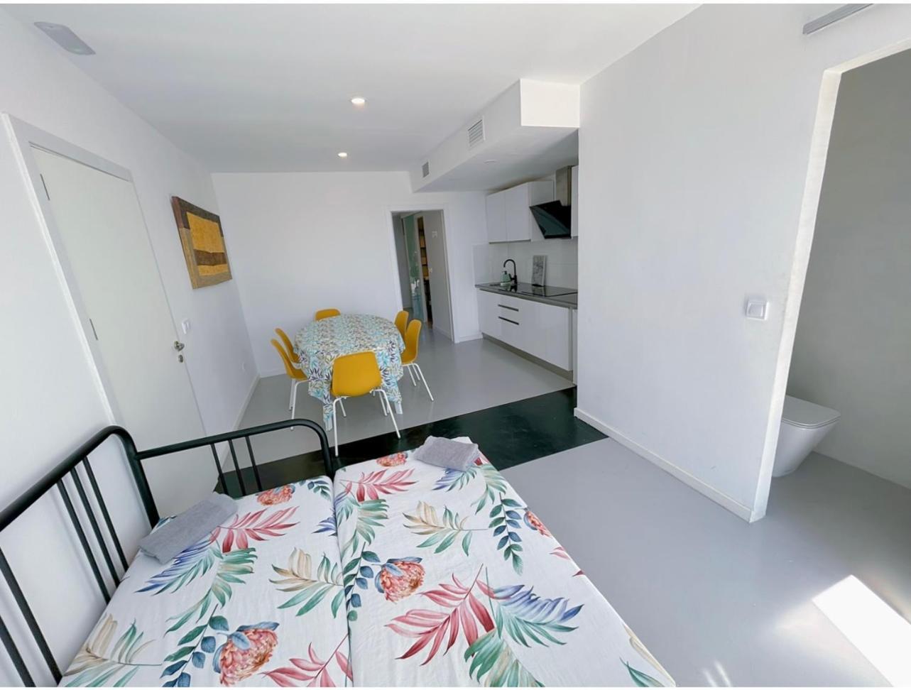 Hug Hotel2022 El Carrer del Canonge エクステリア 写真